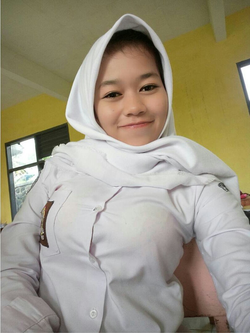 Latest Viral Film Phenomenon Of ABG Viral SMA 2026 Ukhti Jilbab Wiwik One For All Indonesia